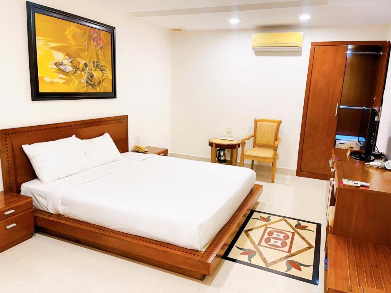 Tan Hoang Long Hotel Cidade de Ho Chi Minh Exterior foto